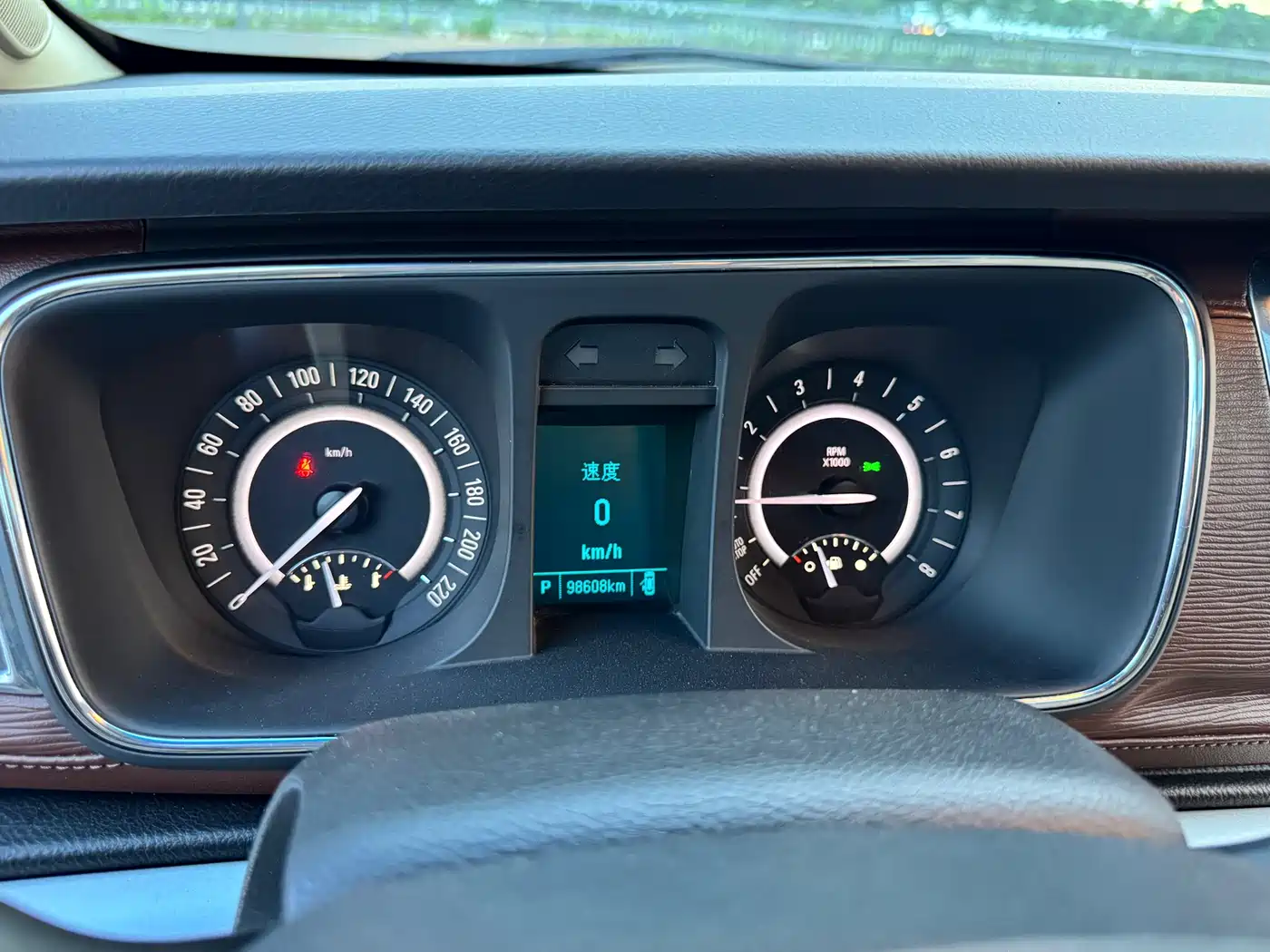 Buick GL8 2018 28T Luxury Model China VI фото 12