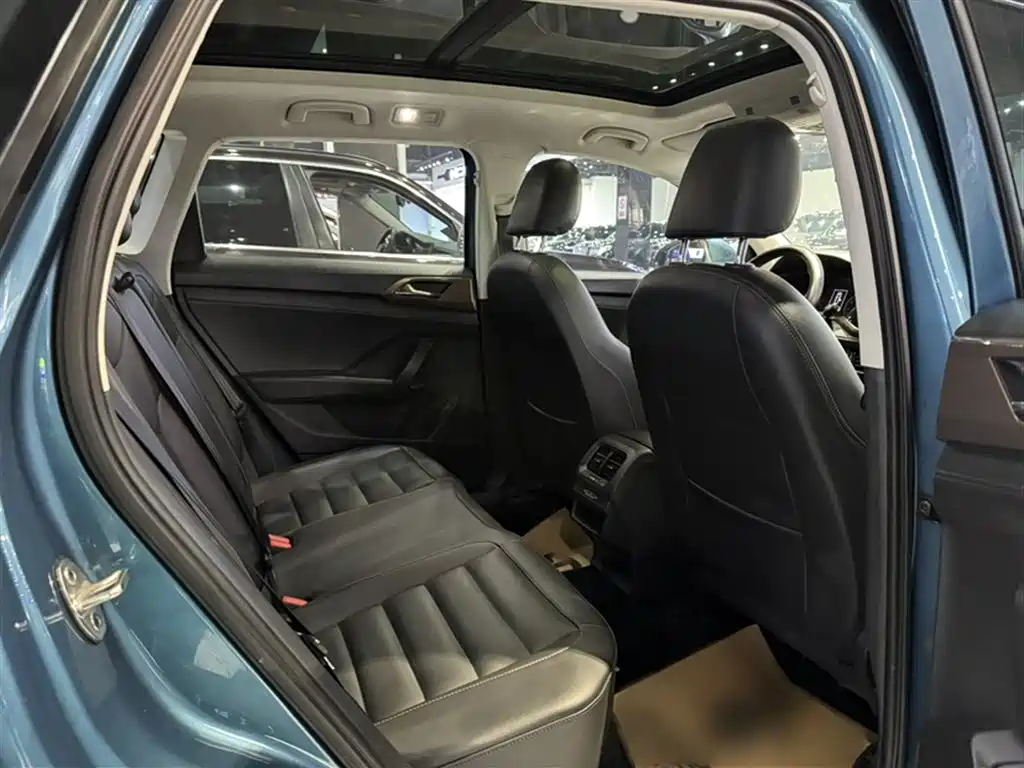 Volkswagen Tharu 2019 280TSI FWD Luxury Edition China VI фото 6