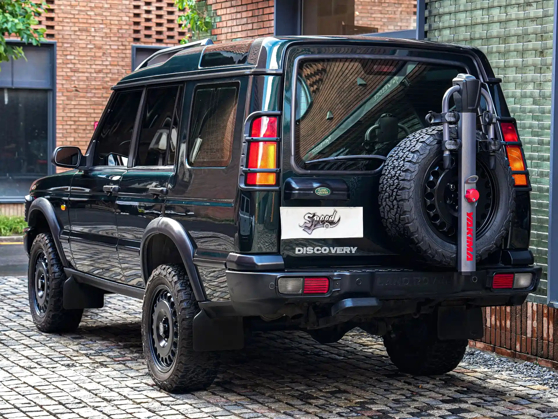 صورة 3 - Land Rover Discovery