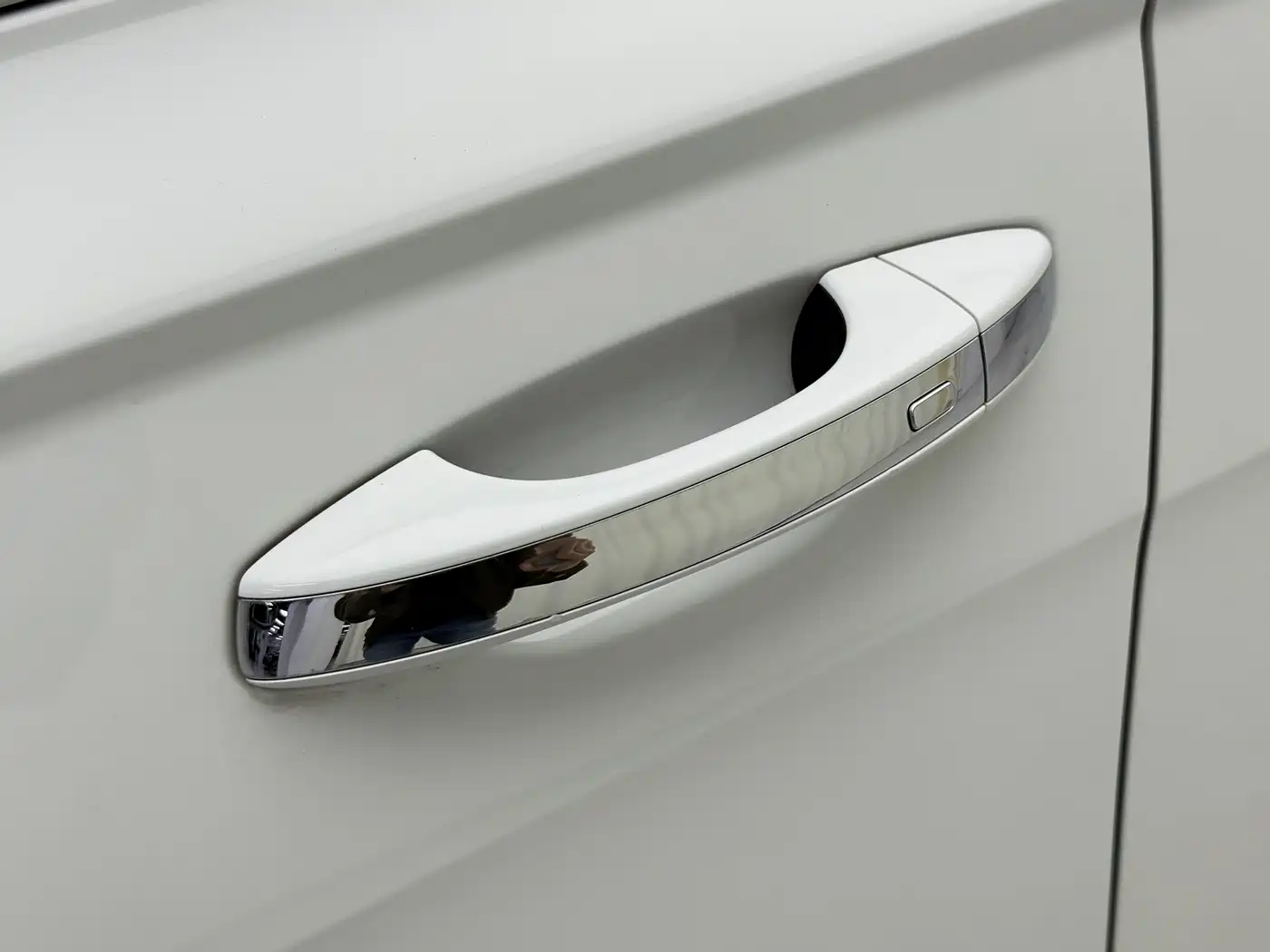 Volkswagen Lavida 2023 1.5L Auto Luxury Edition фото 19