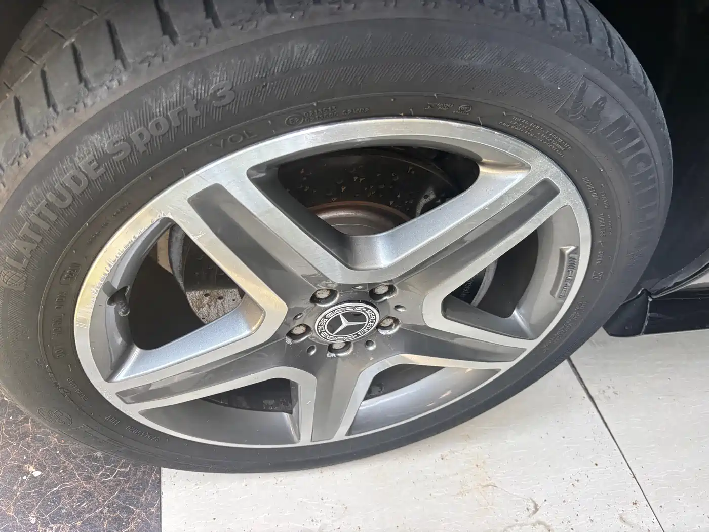 Mercedes-Benz GLE 2015 GLE 400 4MATIC фото 3
