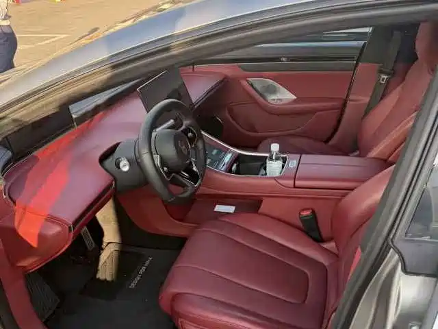 Zhijie S7 2025 2026 Ultra