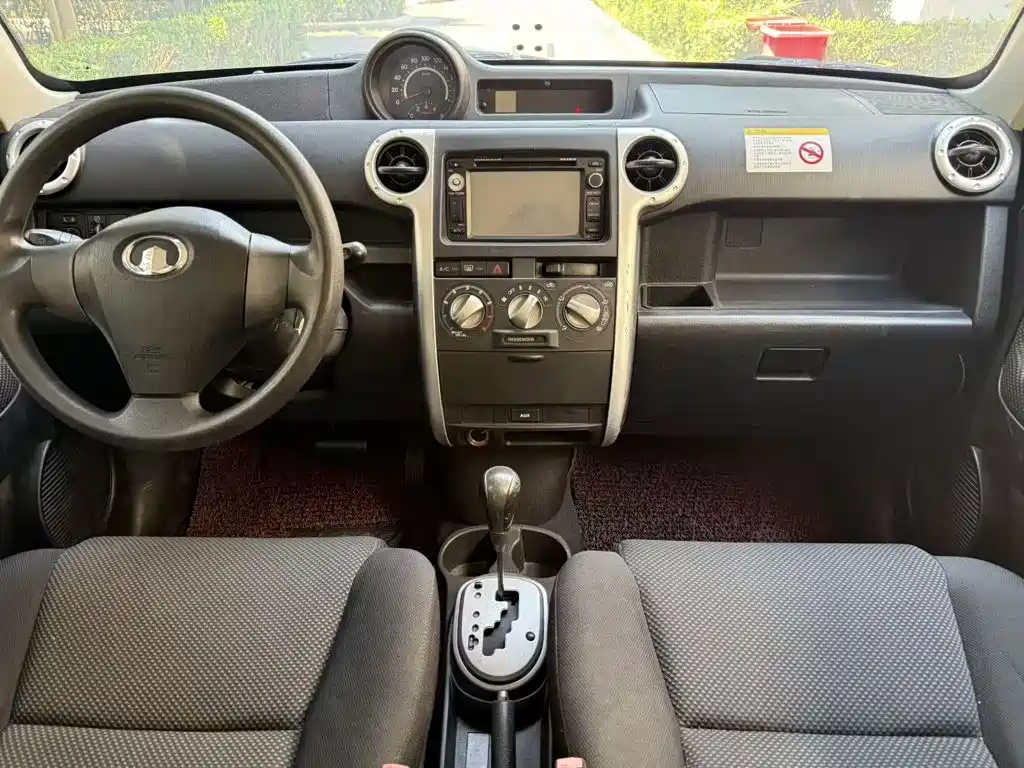Great Wall Cool Bear 2010 2010 1.5L Automatic Luxury