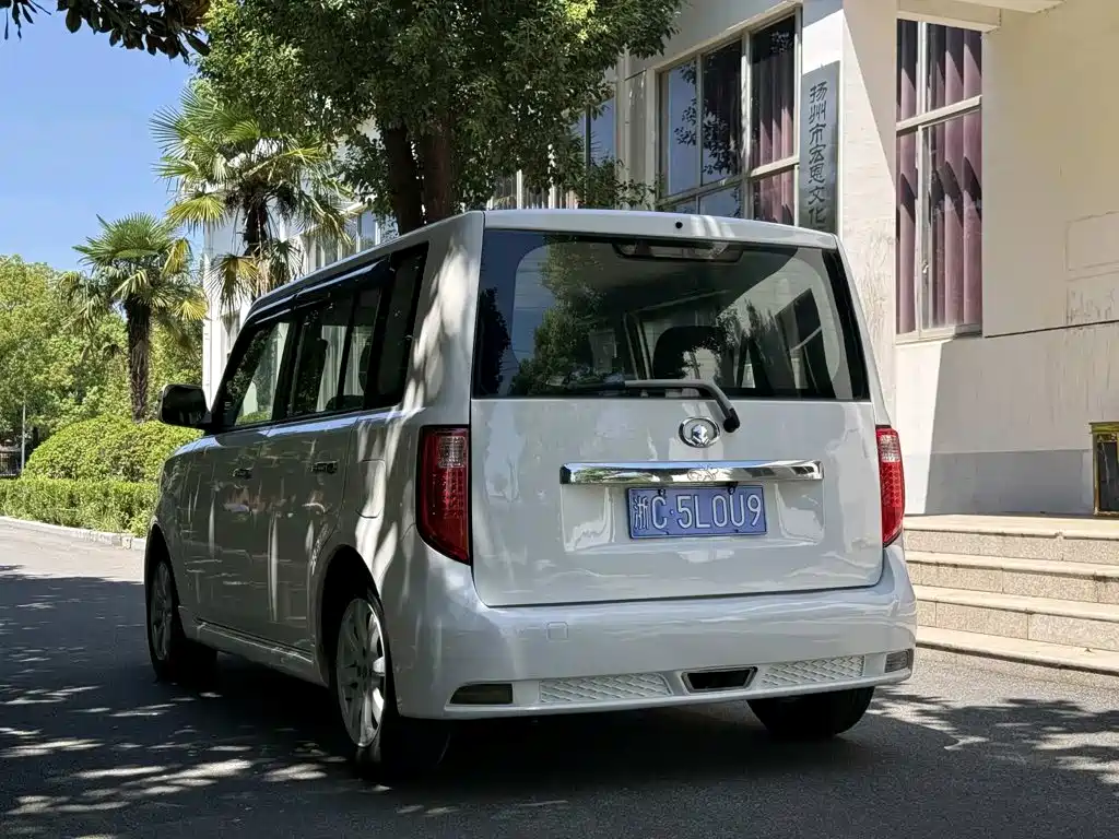 Great Wall Cool Bear 2010 2010 1.5L Automatic Luxury