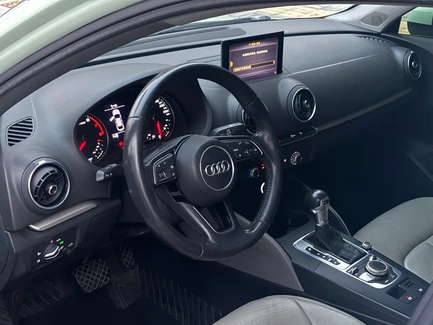 Audi A3 2018 30th Anniversary Limousine 35 TFSI Progressive фото 10