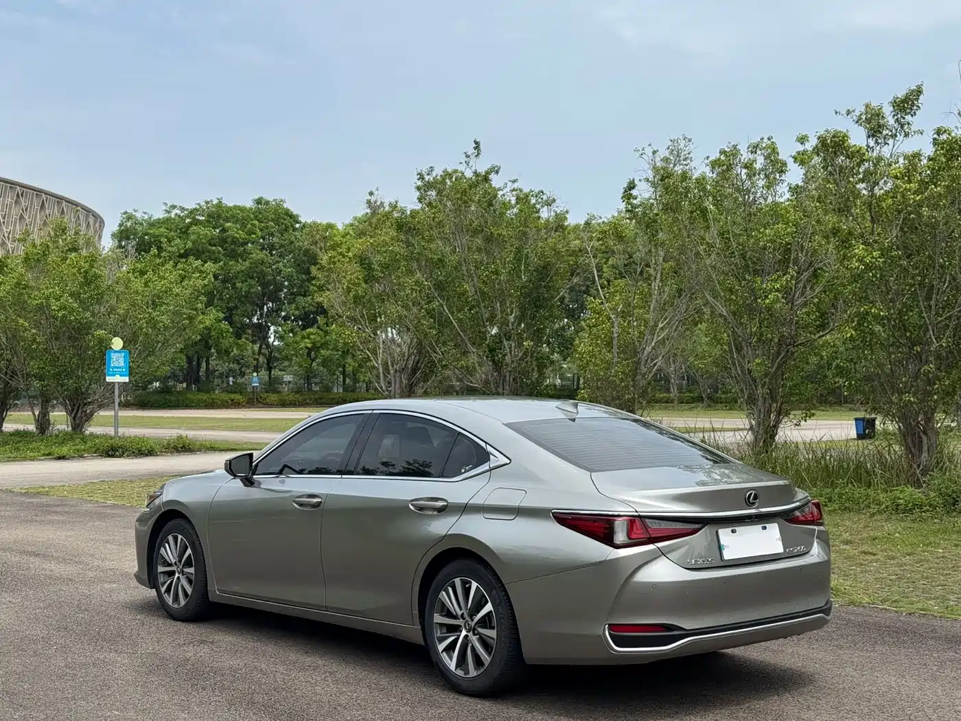 Lexus ES 2018 200 Luxury Edition China V фото 7