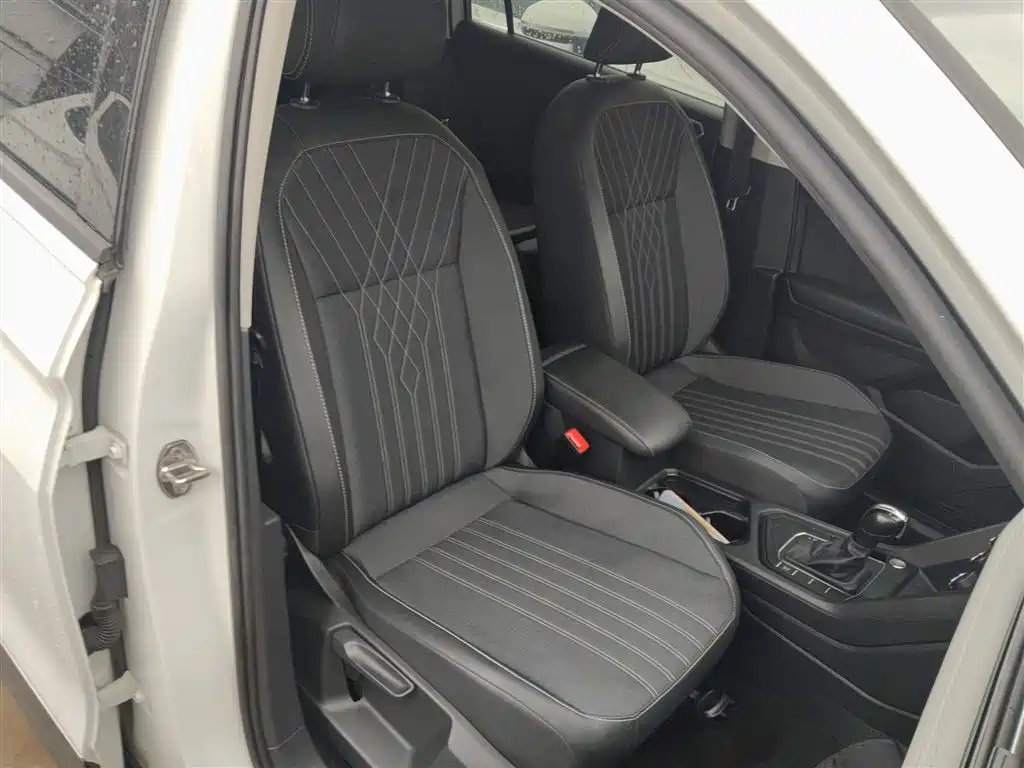Volkswagen Tiguan L 2023 330TSI Auto 2WD Comfort Edition фото 17