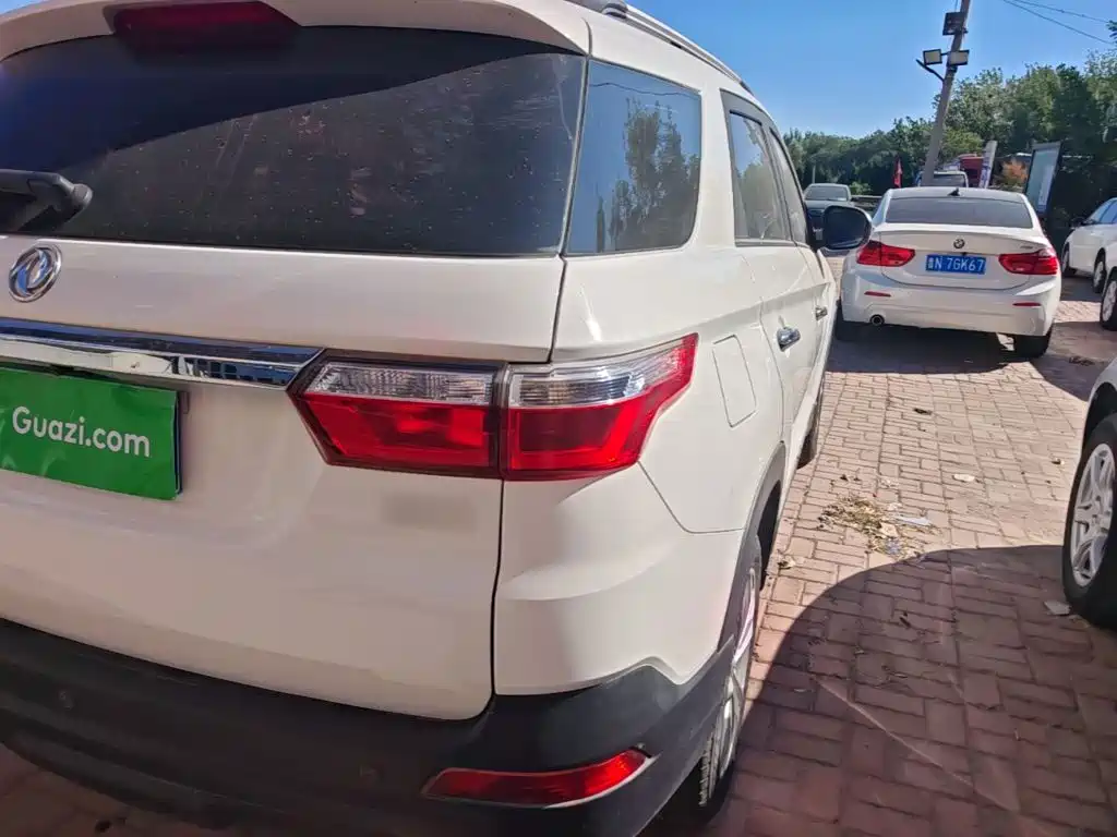Dongfeng Fengguang Fengguang S560 2019 2018 1.8L Manual Urban 5-seater