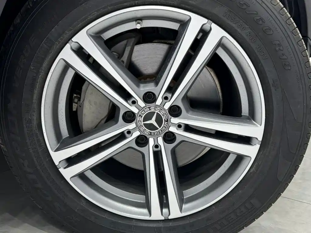 Mercedes-Benz GLC 2020 GLC 260 L 4MATIC Luxury фото 12