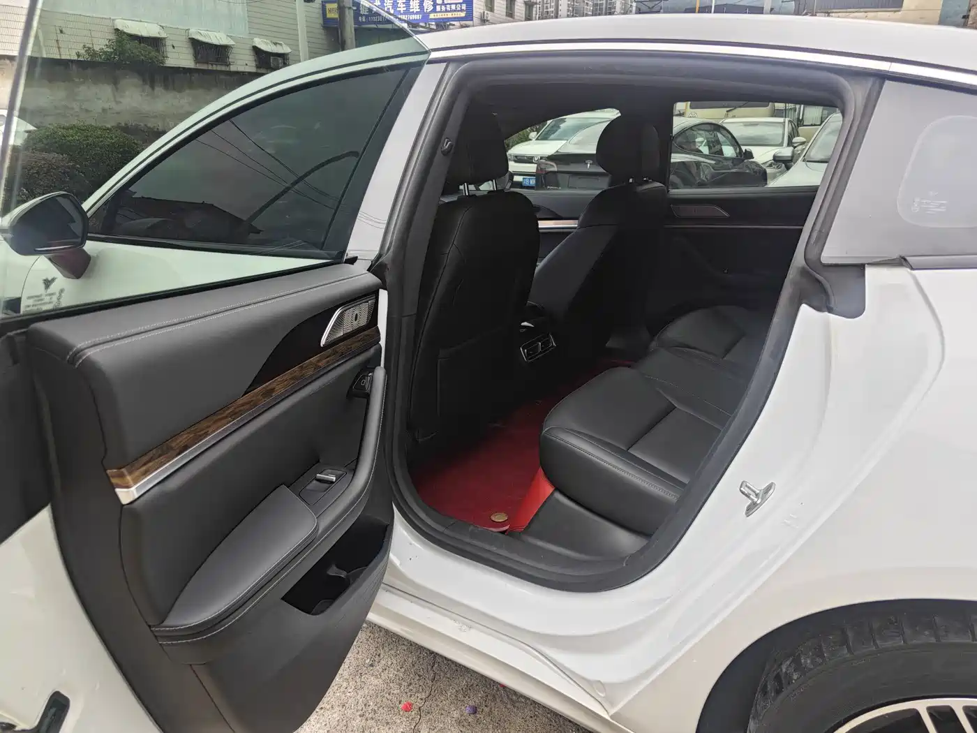 Nezha Auto Nezha S 2024 2024 Model Pure Electric 520km RWD Lite Edition