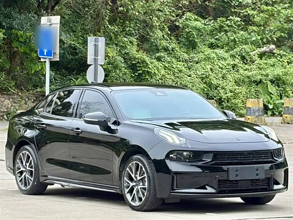 Lynk & Co 03 New Energy 2020 1.5T PHEV Pro фото 25