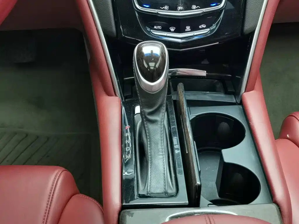 Cadillac XTS 2013 2013 28T Elite