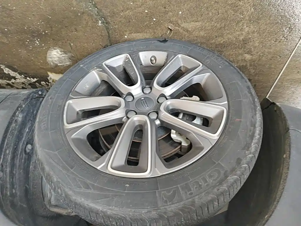 Geely ICON 2022 2020 1.5TD i9 BSG