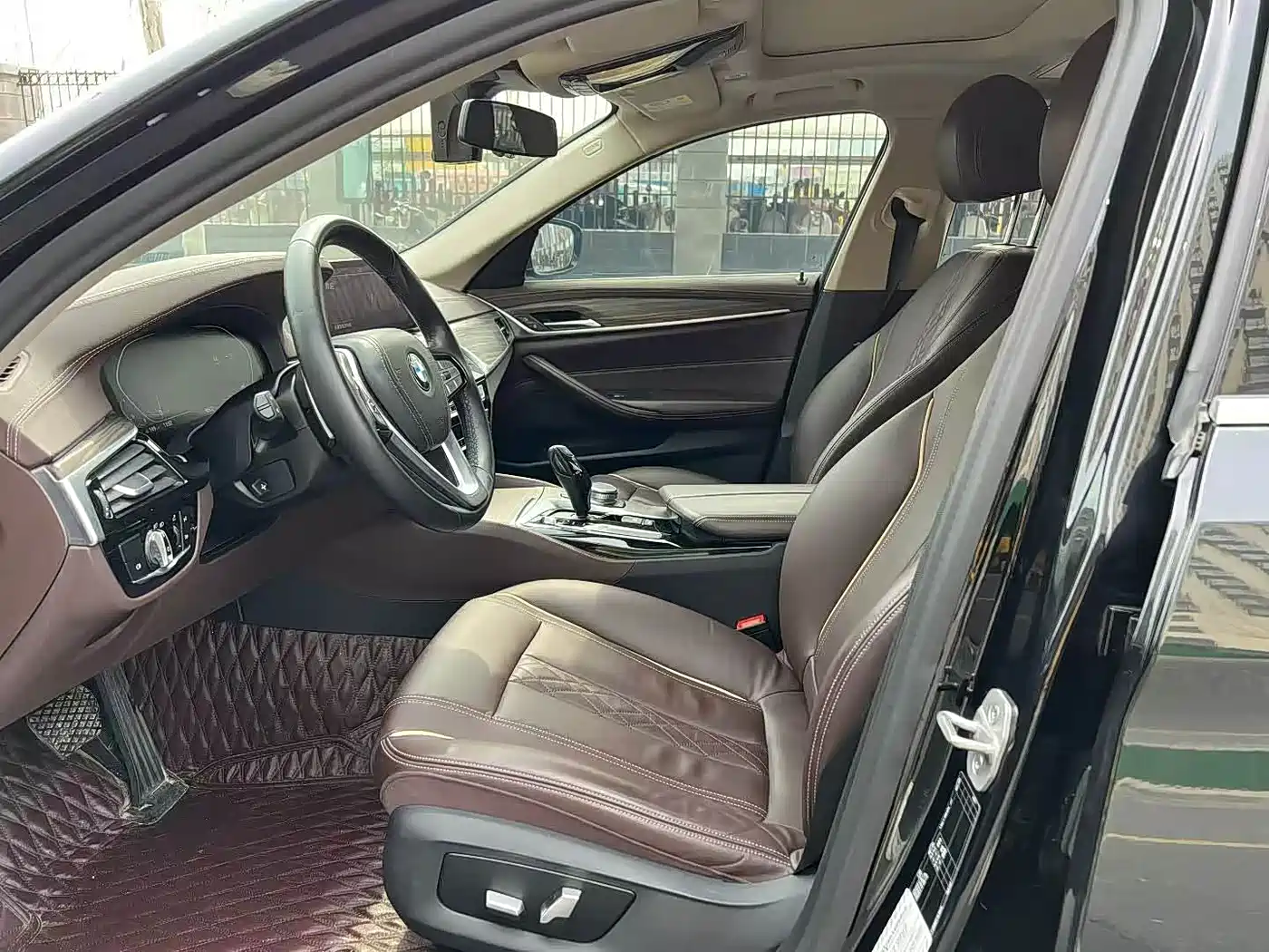 BMW 5 Series 2020 530Li Leading Luxury Package фото 4