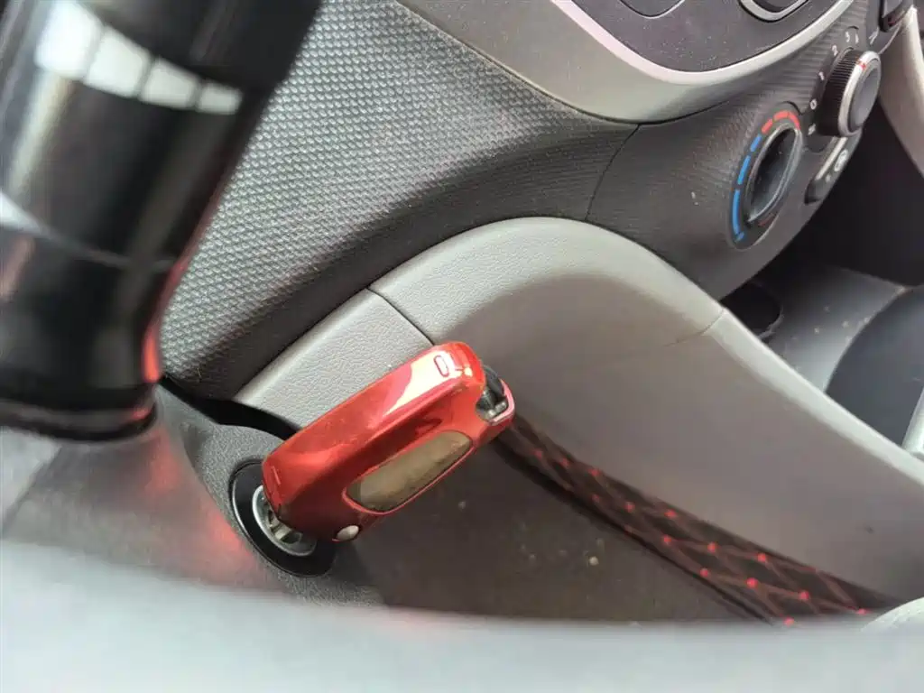 Hyundai Verna 2014 1.4L Automatic Smart GLS фото 9