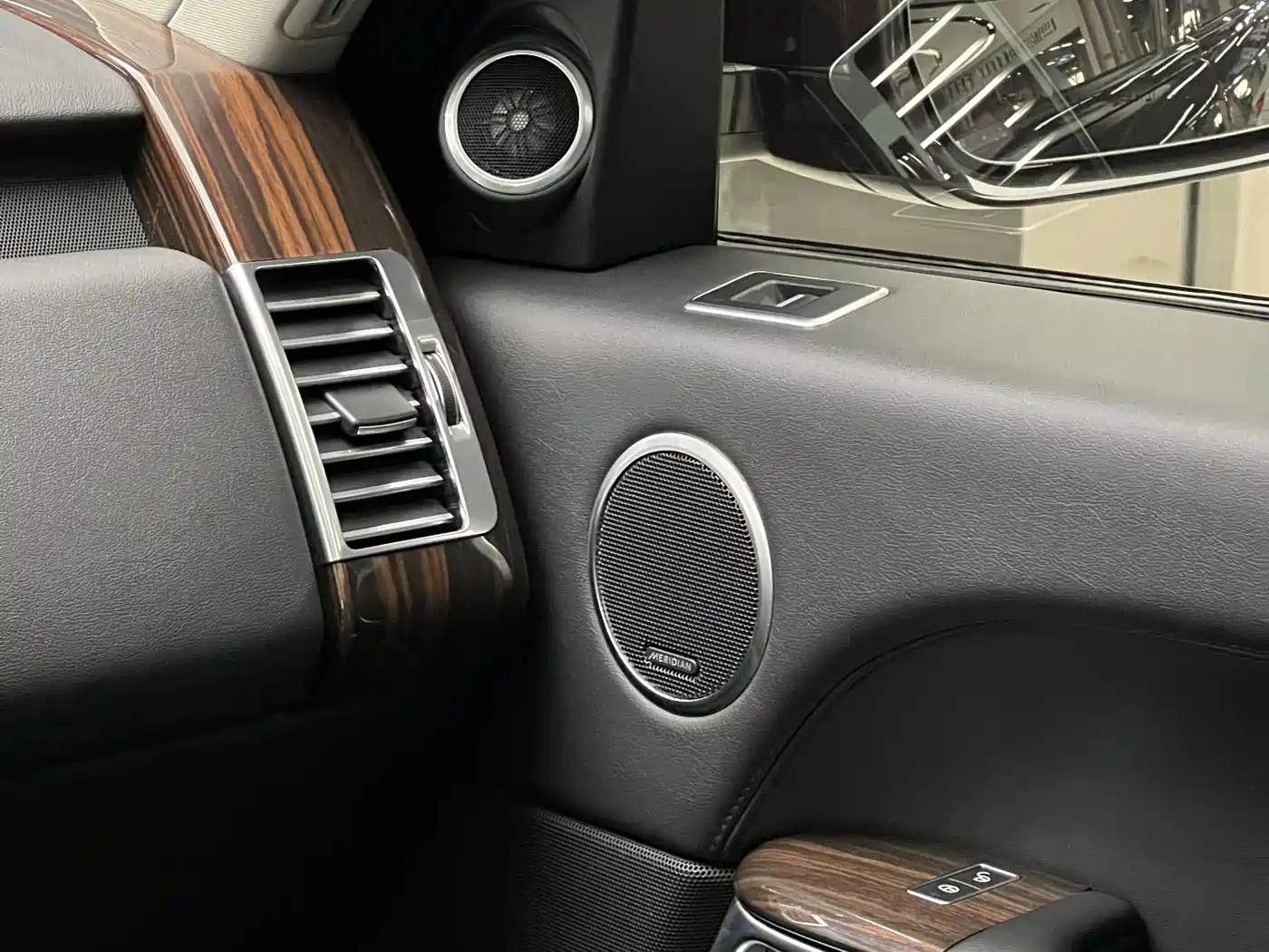 Land Rover Range Rover 2017 3.0 SC V6 Vogue фото 19