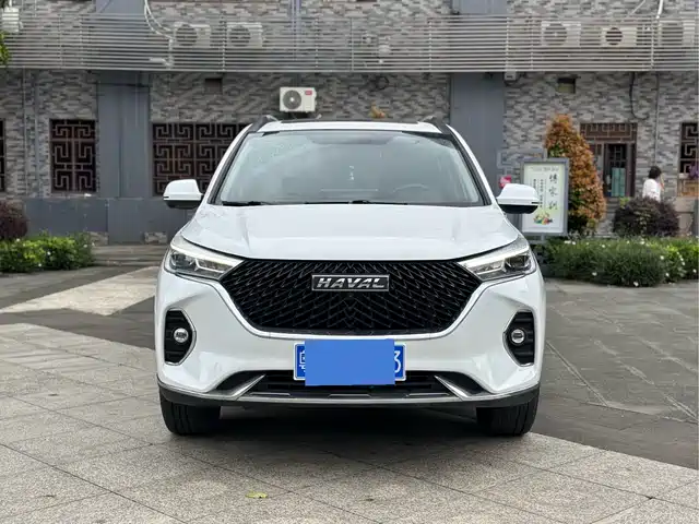 Haval M6 2023 PLUS 1.5T DCT Luxury Smart Connect