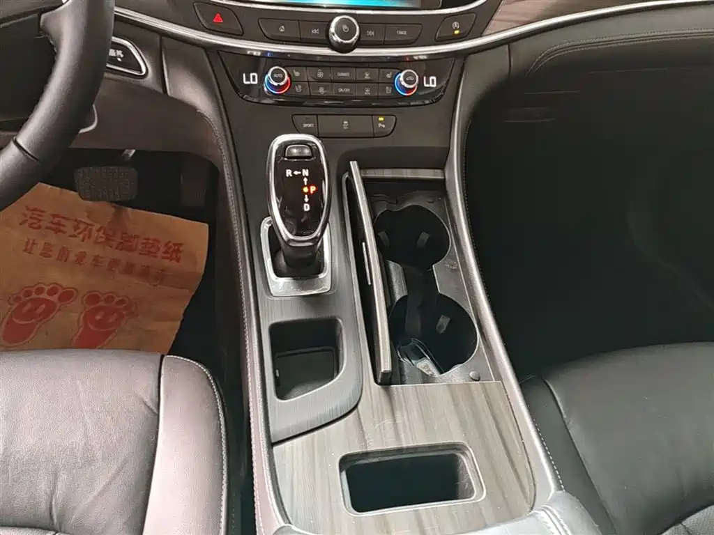 Buick LaCrosse 2018 Model 20T Elite Edition фото 14