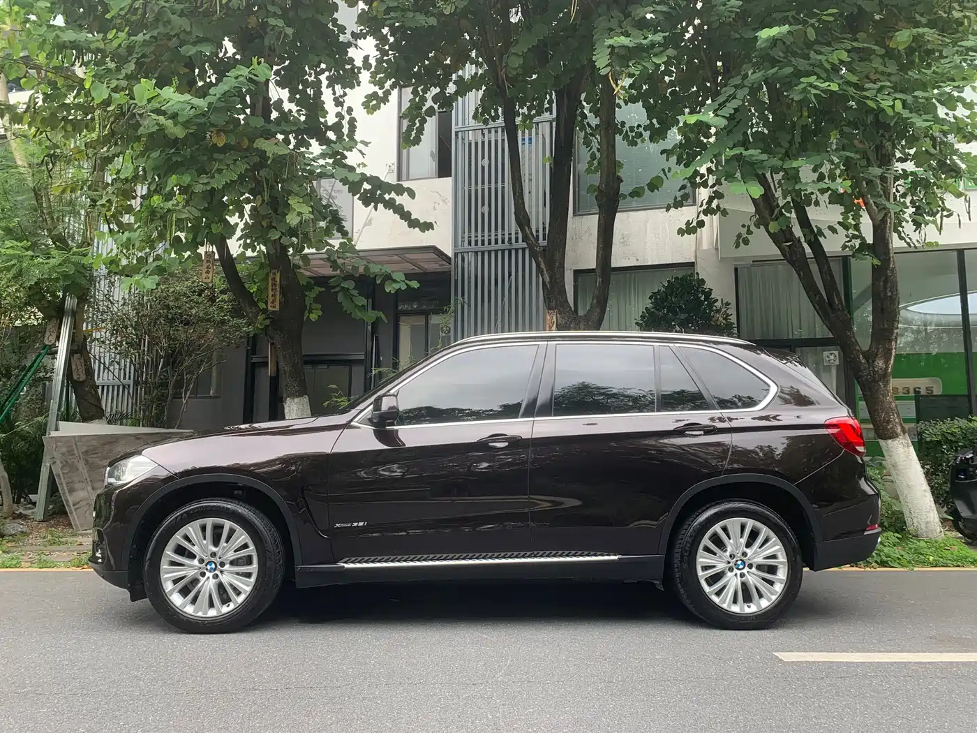 BMW X5 (Import) 2014 xDrive35i Luxury фото 3