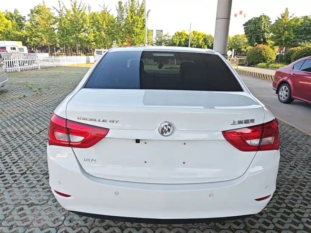 Buick Excelle 2015 15N Manual Elite фото 6