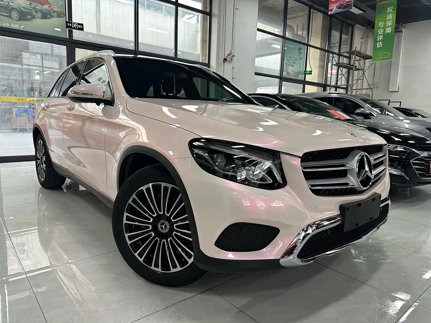 Mercedes-Benz GLC 2018 GLC 200 4MATIC фото 2