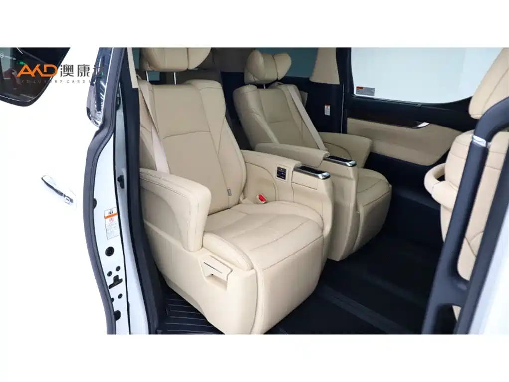 Toyota Alphard 2018 Facelift 3.5L Luxury Edition фото 8