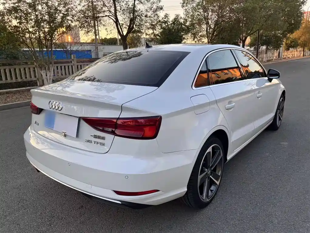 Audi A3 2019 Limousine 35 TFSI Style China VI фото 25