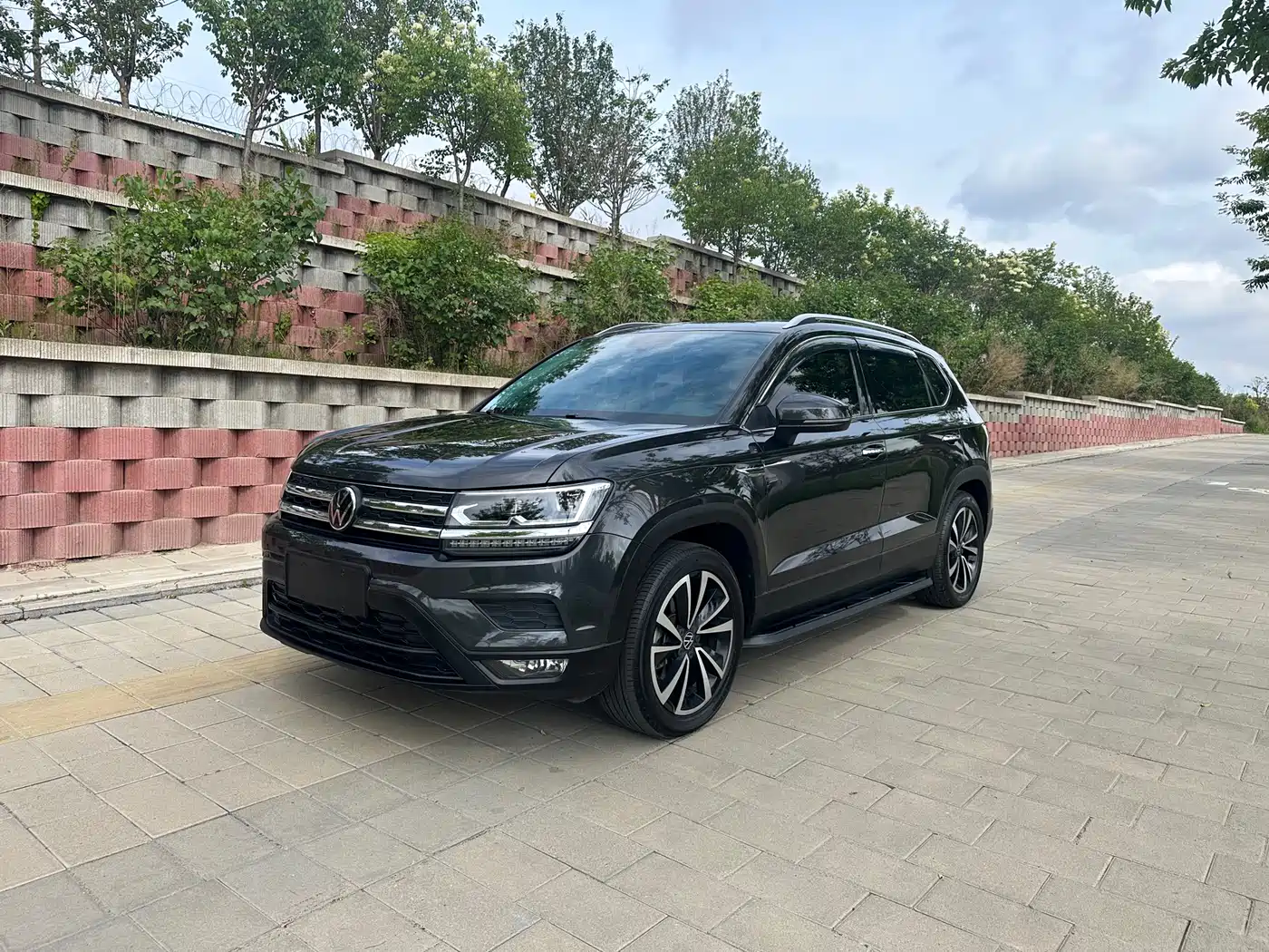 Volkswagen Tharu 2022 280TSI FWD Luxury Edition