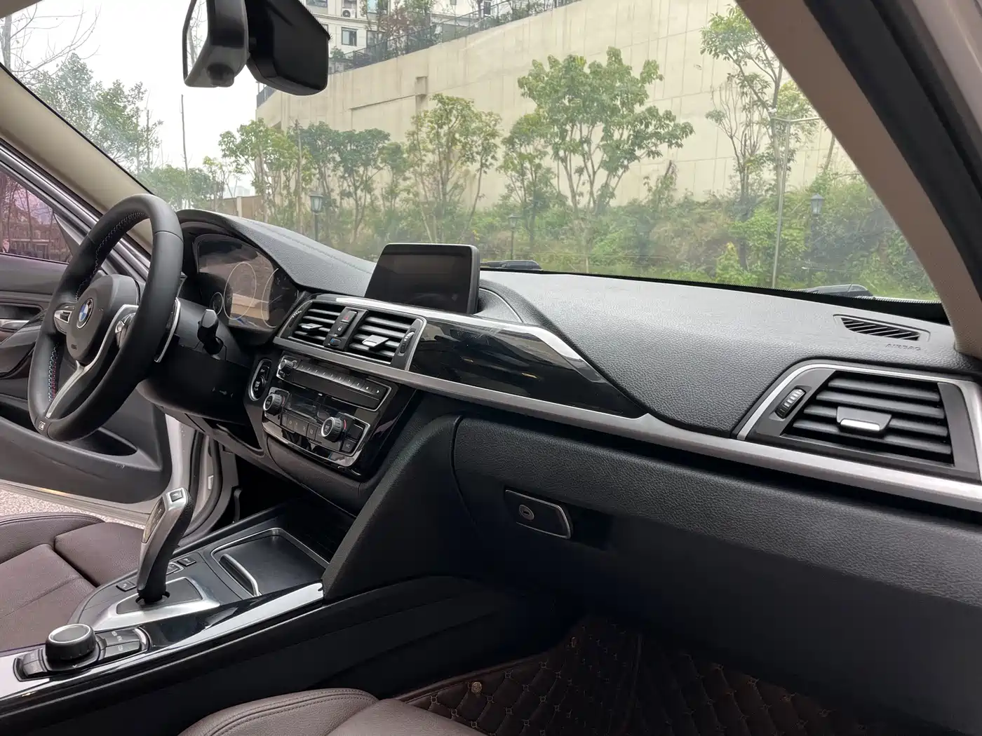 BMW 3 Series 2018 320Li Fashion Style фото 15