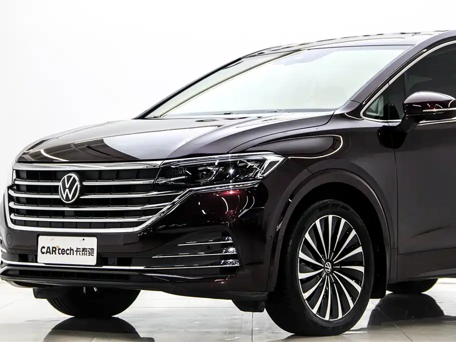 Volkswagen Viloran 2024 380TSI Executive Edition фото 12