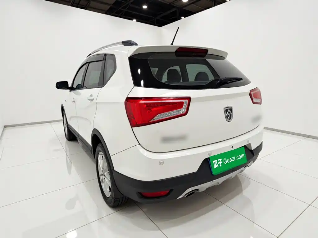 Baojun 560 2015 2015 1.8L Manual Comfort