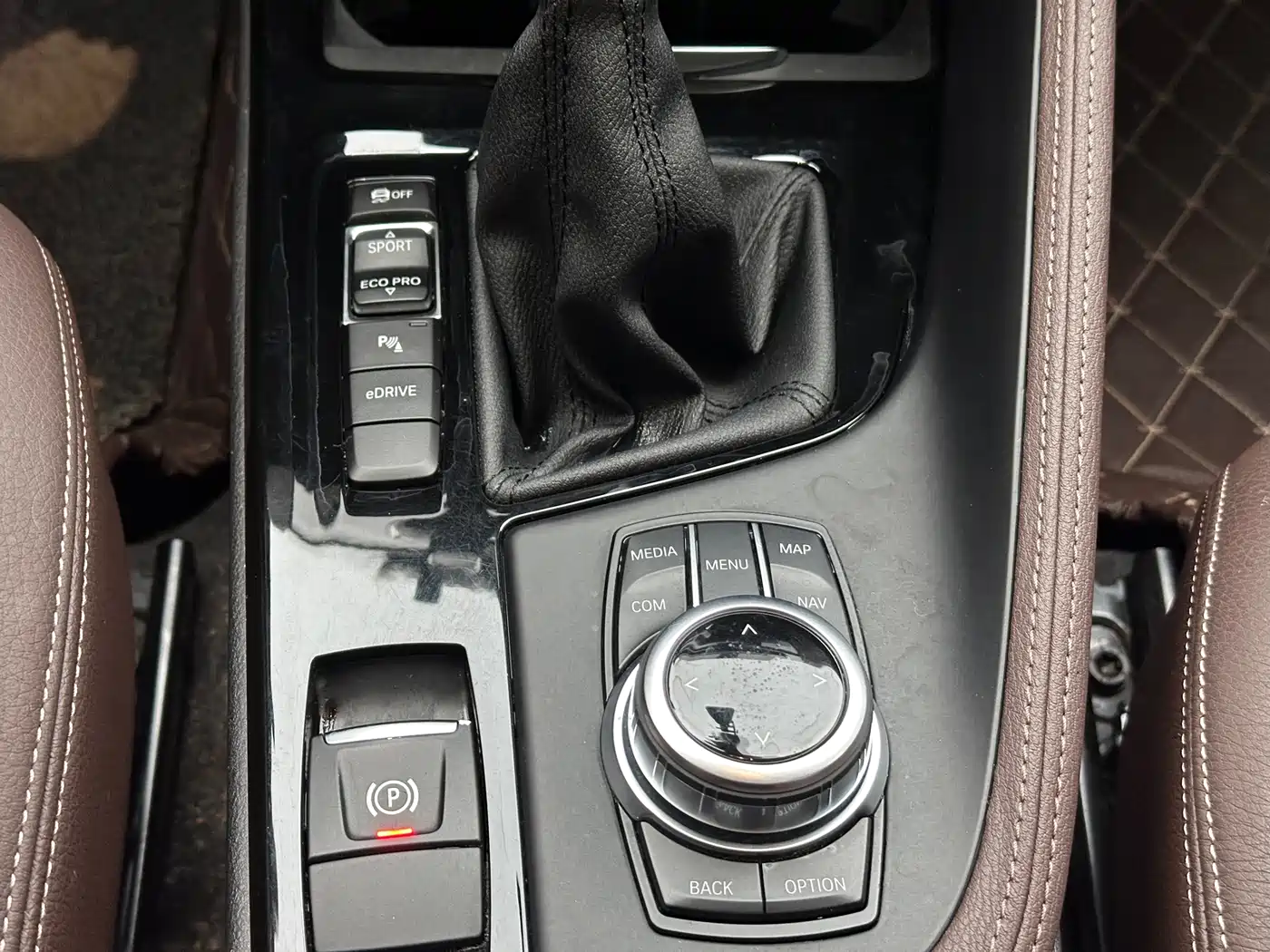 BMW X1 New Energy 2018 xDrive25Le Luxury Model фото 14