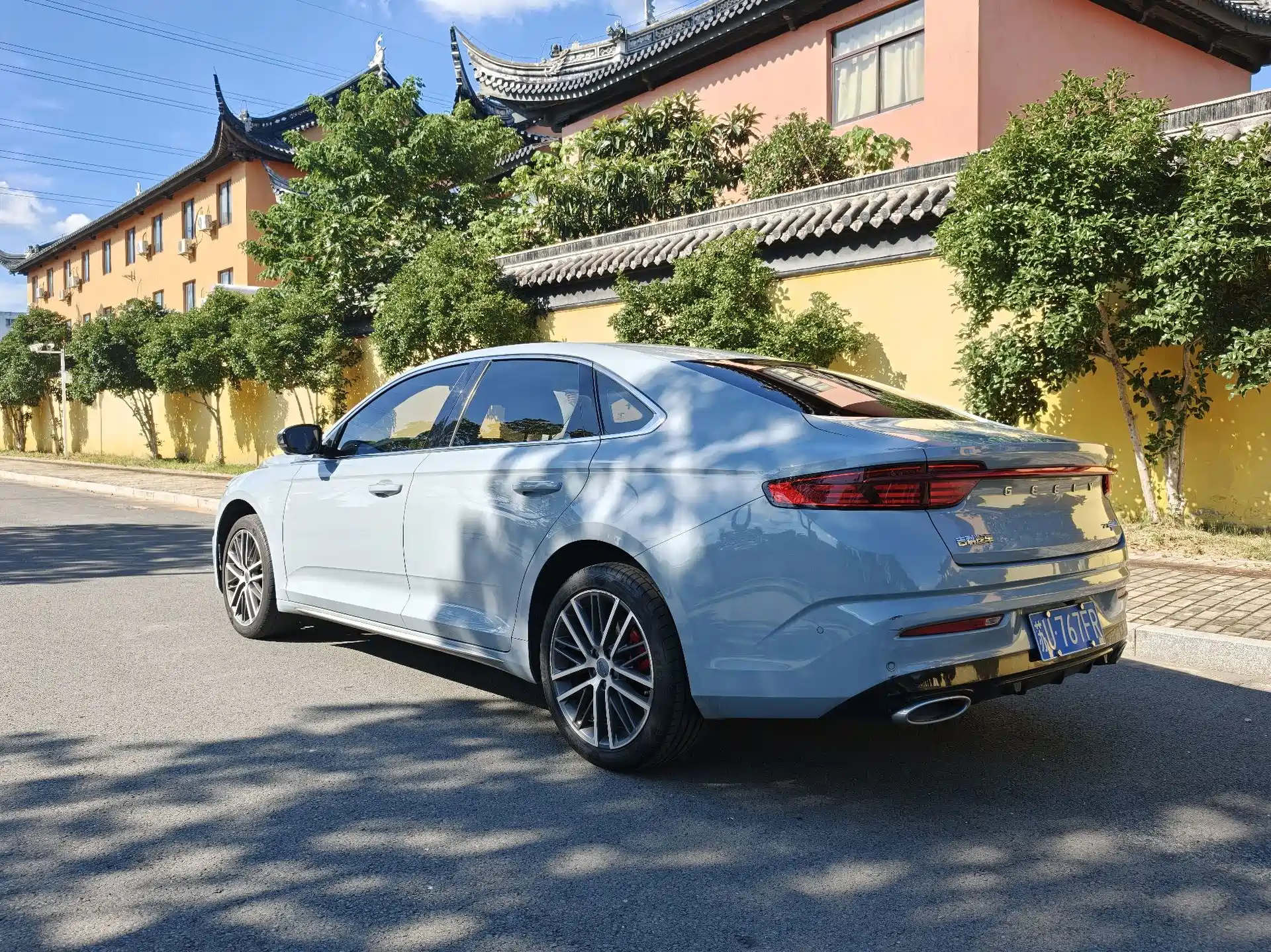 Фото 16 - Geely Preface