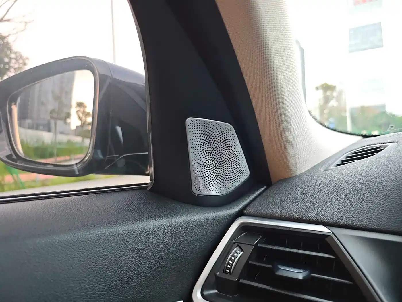 BMW i3 2024 eDrive 35 L фото 28