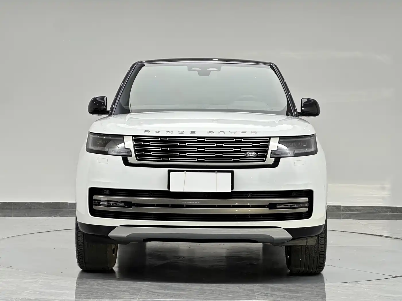 Land Rover Range Rover 2025 2025 3.0 L6 400PS Flourishing Era Extended Wheelbase 7-Seater