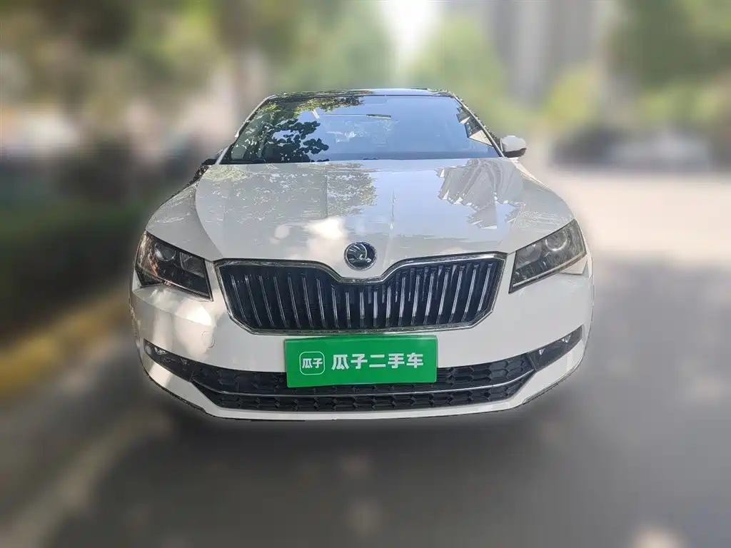 Škoda Superb 2018 TSI280 DSG Comfort (China V) фото 3