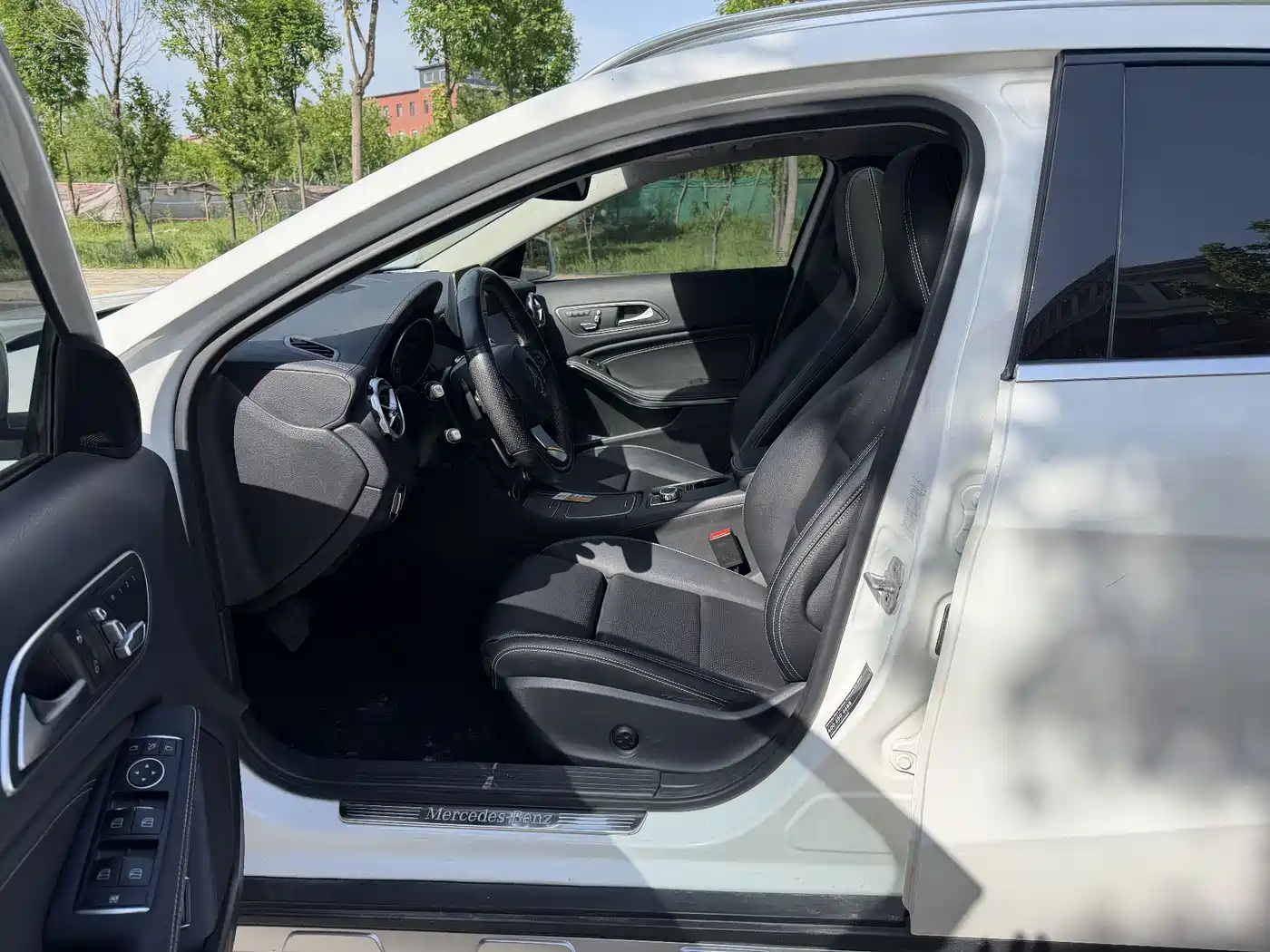 Mercedes-Benz GLA 2017 GLA 220 4MATIC Luxury фото 12