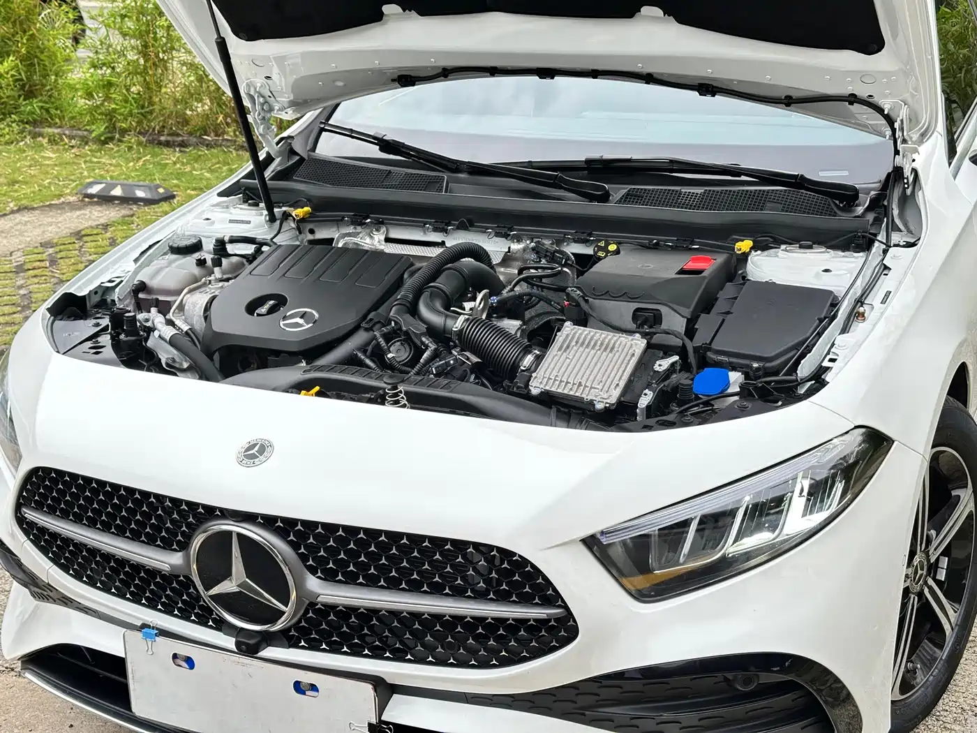Mercedes-Benz A-Class 2025 A 200 L Fashion Edition фото 13