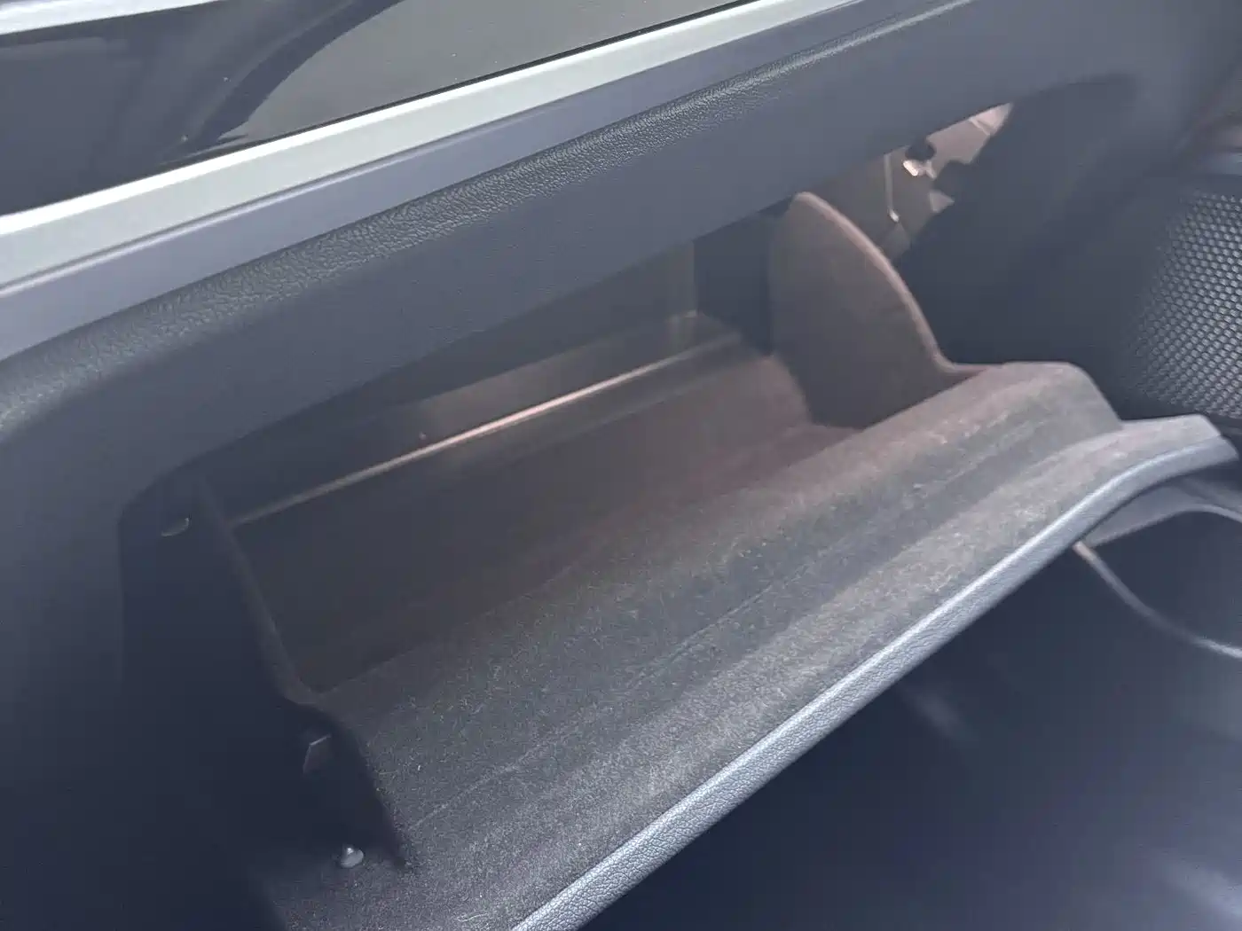 BMW 3 Series 2023 320Li M Sport Package фото 28