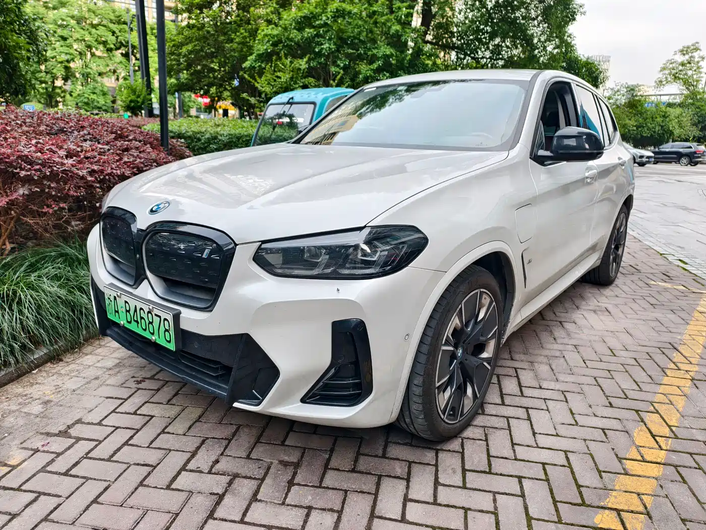 BMW iX3 2023 Pioneer Type