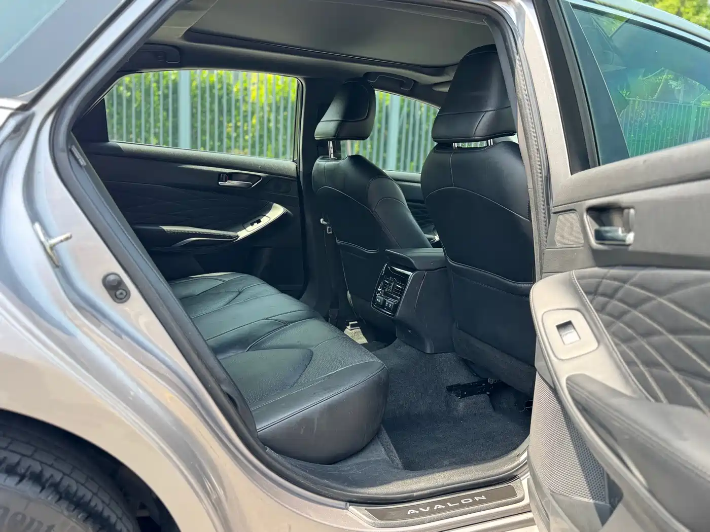 Toyota Avalon 2019 2.5L Touring Premium (China V) фото 11