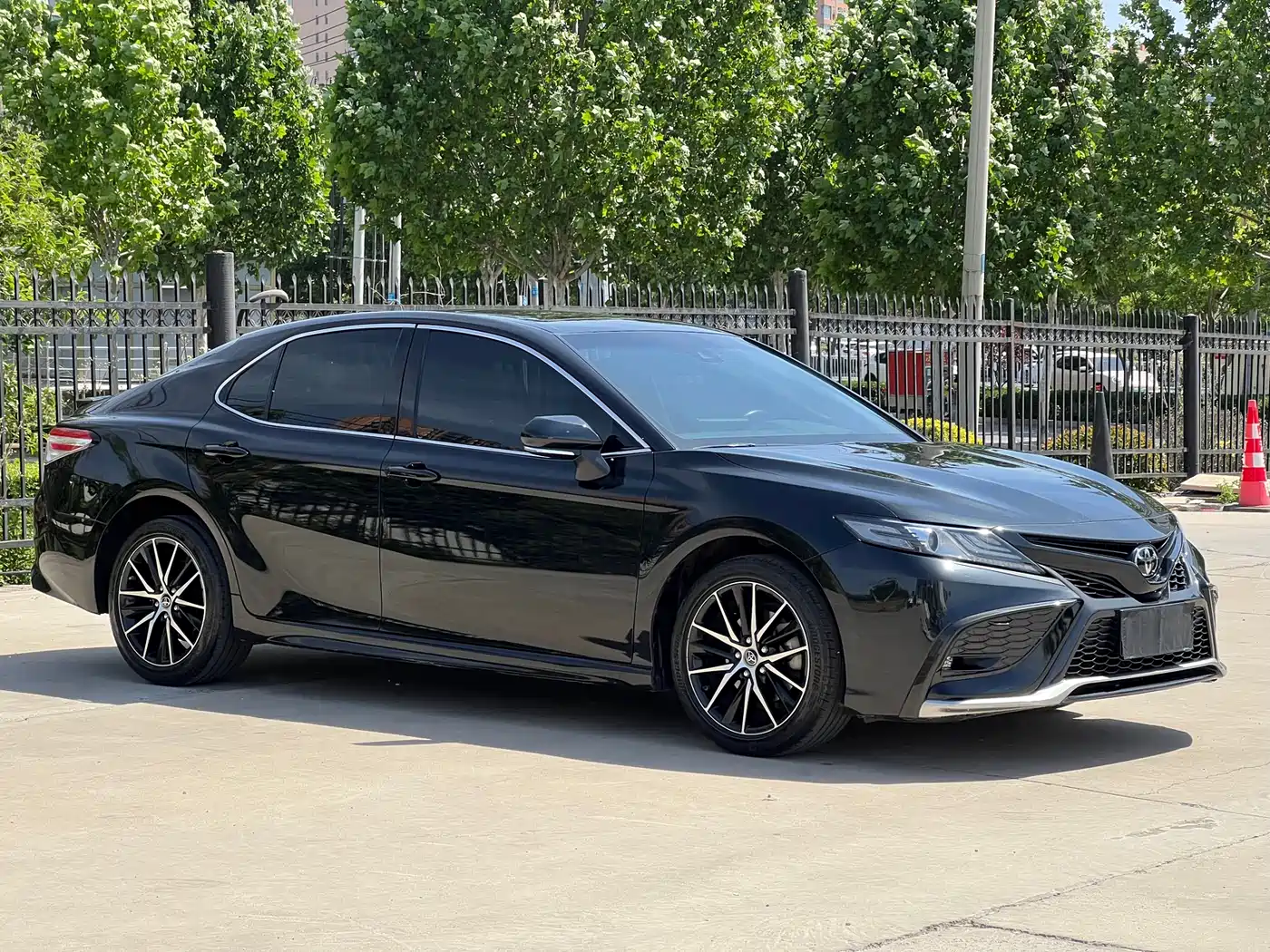 Toyota Camry 2021 2.5S Feng Shang Edition фото 3