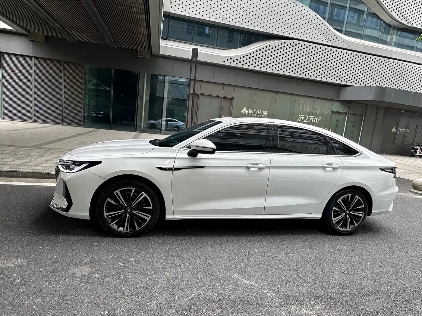 CHERY ARRIZO 8