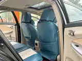 Photo 8 - Toyota Corolla