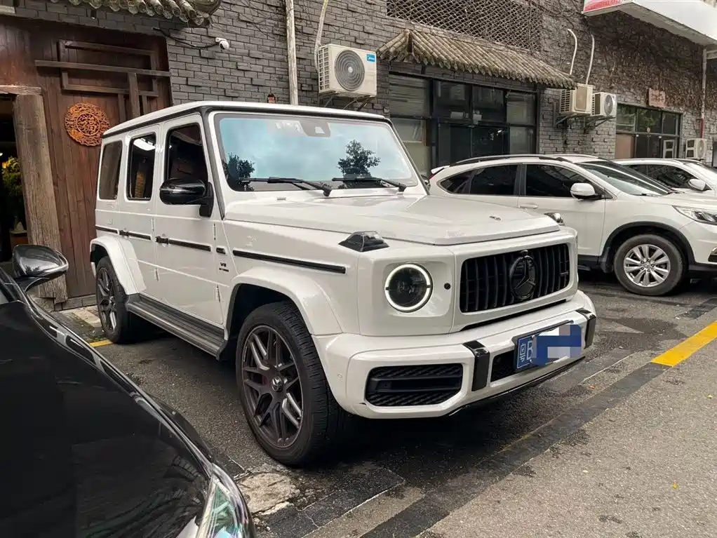 Mercedes-Benz G-Class AMG 2022 AMG G 63 фото 3
