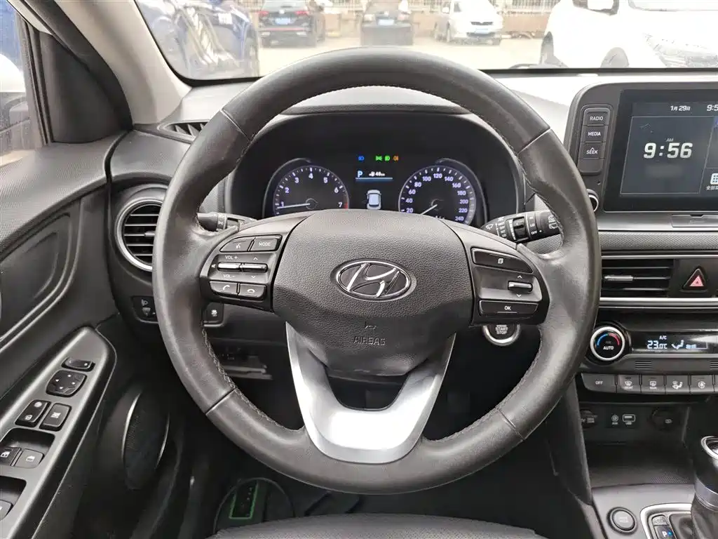 Hyundai ENCINO 2018 1.6T DCT ZhiLian Edition China V фото 7