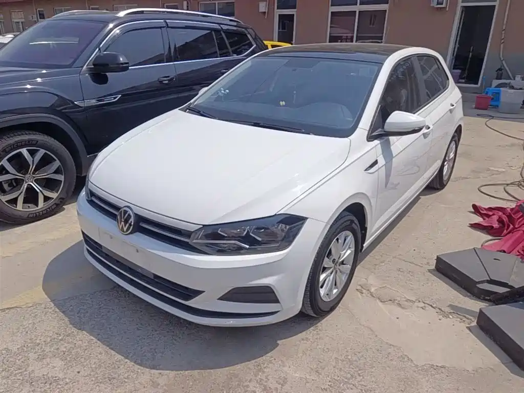 Volkswagen Polo 2021 Plus 1.5L Automatic Colorful Tech Edition