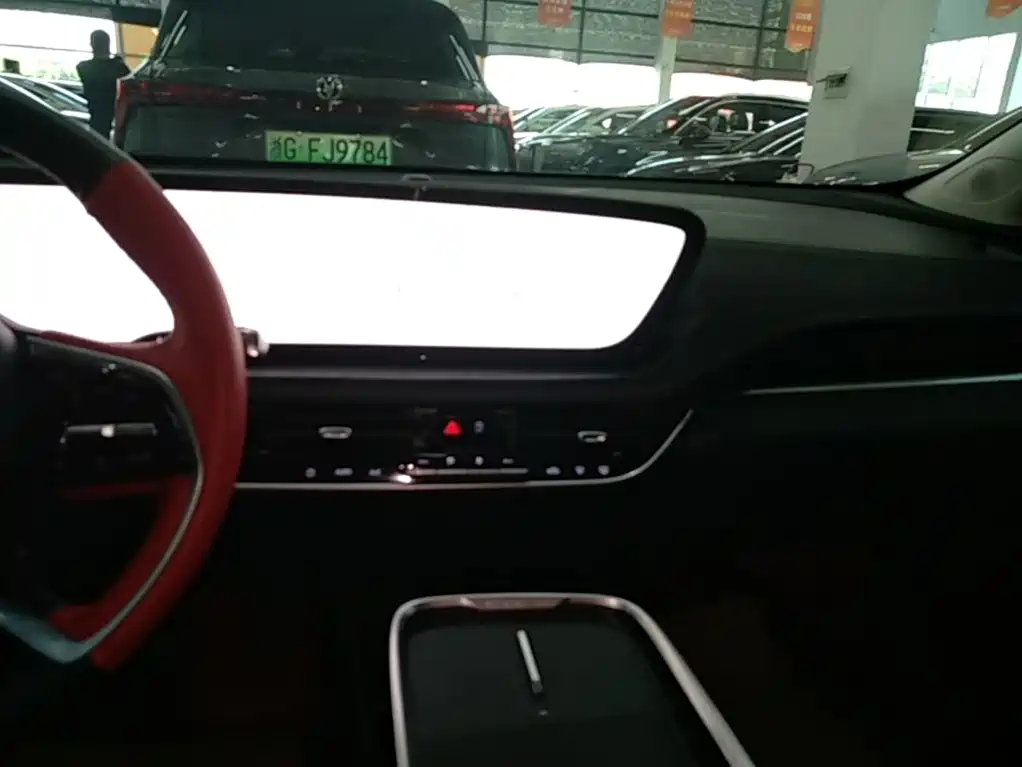 Buick LaCrosse 2025 2025 Model 28T Platinum Edition
