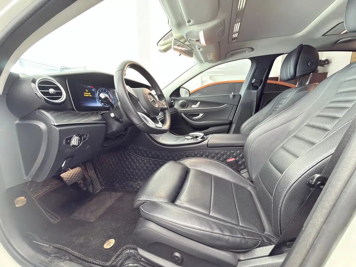 Mercedes-Benz E-Class 2018 Facelift E 200 L Sport фото 4
