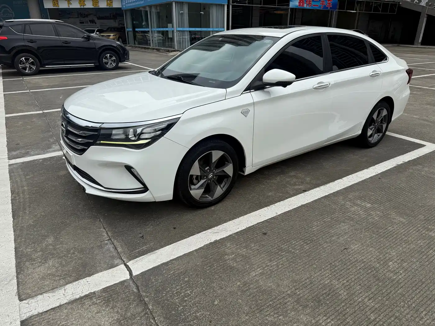 GAC Trumpchi Trumpchi GA4 2018 200T Automatic Exclusive